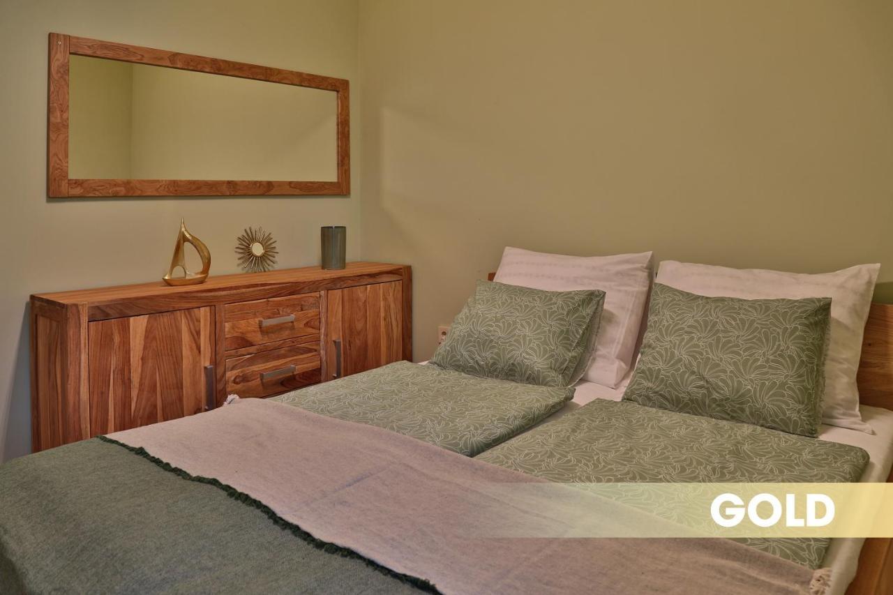 Dv Premium Apartments Siófok Eksteriør bilde